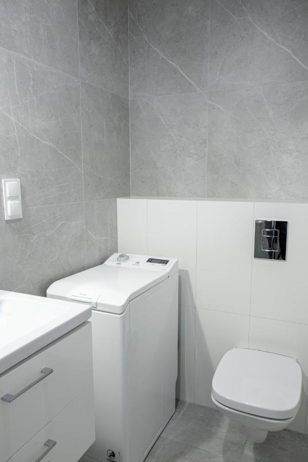 グディニャApartament Hazelnutアパートメント エクステリア 写真